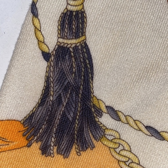 J. McLaughlin ‘Belleville’ Print Abbot Chain and Ribbon Cardigan Sweater - Picture 5 of 8